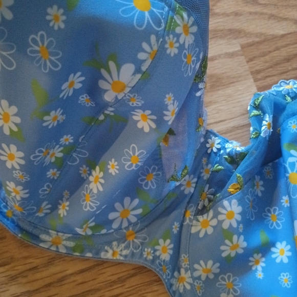 Floral Blue Bra - Picture 4 of 9